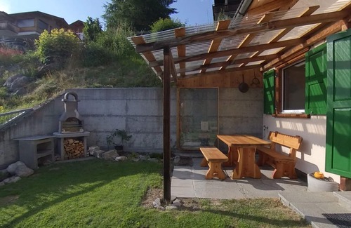 Pany Maison | Sunny 6.5-room-house (170 m2) for up to 11 with beautiful panoramic view
