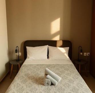 Serres Appartement | Sunny apartment 1