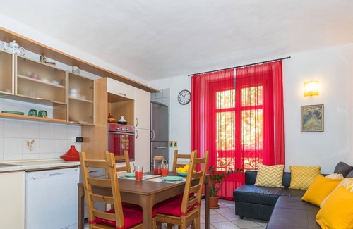 Vanchiglietta Appartement | Sunny Apartment by Wonderful Italy