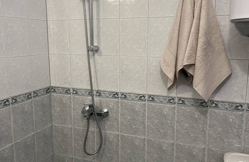 Saints Constantine and Helena Appartement | Sunny apartment with a pool in front and near to the best beach in Varna area