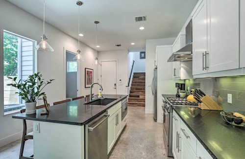Brentwood Maison | Sunny Austin Abode: Proximity to Parks & Dtwn