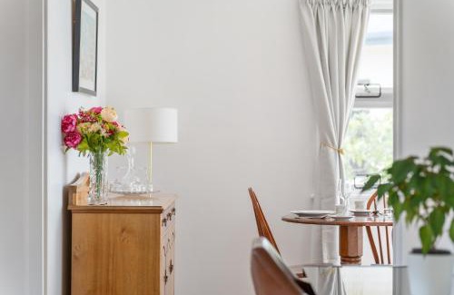 Kingston Beach Villa | Sunny Beach Holiday Home 80