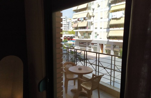 Tirana Appartement | Sunny Central Apartment