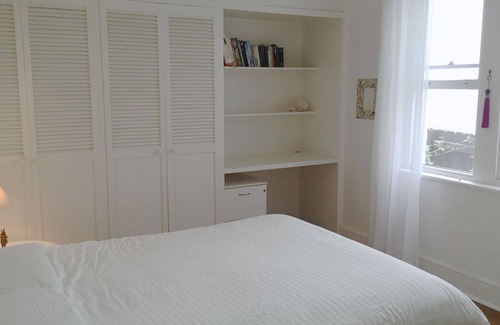 Vaucluse Cottage | Ensoleillé Coastal Cottage Watsons Bay