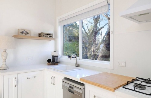 Leura Maison | Sunny Corner - Romantic split level Cottage -spec 18-22Oct rate $270/night