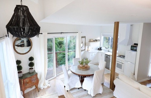Leura Maison | Sunny Corner - Romantic split level Cottage -spec 18-22Oct rate $270/night