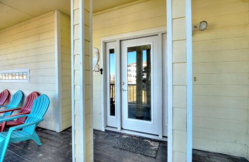 Sand Point Maison | Sunny Daze 690SP