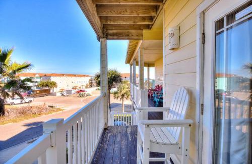 Sand Point Maison | Sunny Daze 690SP