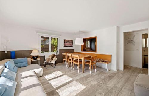 Engelberg Chalet De Ski | Sunny Design Chalet in Engelberg with spectacular view on Mount Titlis