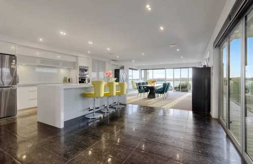 Bucklands Beach Maison | Sunny East Residence