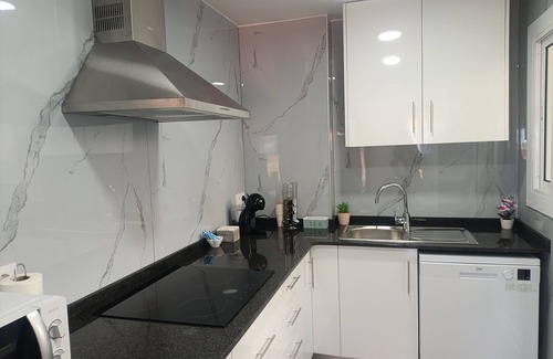L'Hospitalet de Llobregat Appartement | Sunny and Cozy penthouse Fira BCN