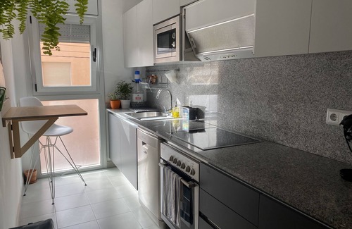 Terrassa Copropriété | Sunny Family Comfort. Parking and Wi-Fi