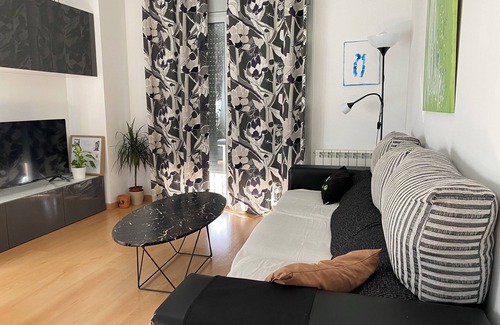 Terrassa Copropriété | Sunny Family Comfort. Parking and Wi-Fi