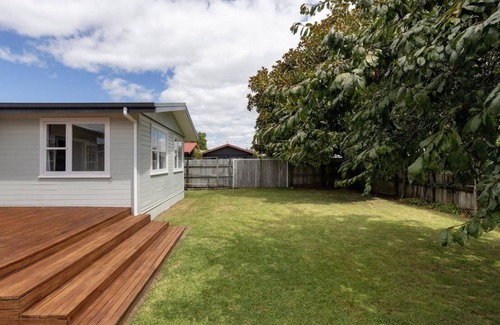 Tauranga Maison | Sunny family fun in quiet neighbourhood