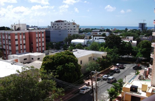 Ensanche Independencia Copropriété | Condo ensoleillé meublé à S. D., D. R., peut accueillir jusqu'à 6 personnes (3 lits), 3 1/2 BA, Gazcue