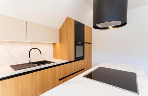 Lesce Appartement | Sunny Green Escape - Apartment with Terrace