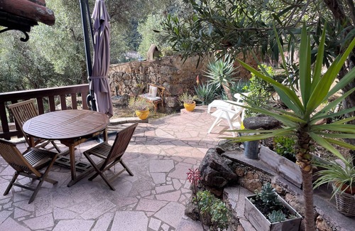 Porto Appartement | Ecrin de verdure ensoleillé