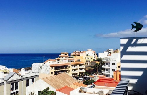 Valle Gran Rey Appartement | SUNNY HARBOUR APPARTEMENT À VALLE GRAN REY AVEC GRAND BALCON, À 50M DE LA PLAGE, WIFI