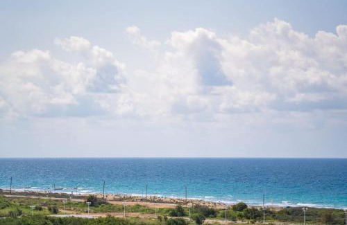 Nahariya Appartement | Sunny Haven Sea View Escape by Sea N' Rent