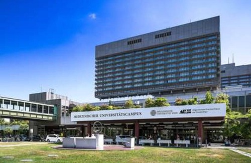 Hernals Appartement | Sunny Hernals 1BR w/ Elevator near AKH and Metro line U6, by Blueground
