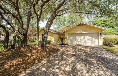 Doctors Inlet Maison | Sunny Lemon
