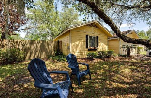 Doctors Inlet Maison | Sunny Lemon