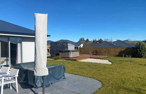 Mapua Maison | Sunny little heaven in Māpua