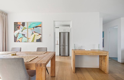 Manly Appartement | Magical Manly Beach Pad on "the flat" Short walk to beaches/parks/shops/cafes...