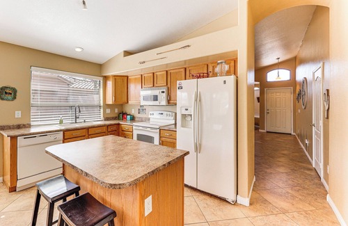 Maricopa Maison | Sunny Maricopa Getaway w/ Private Pool + Fire Pit!