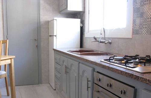 Sant Pere de Ribes Appartement | Appartement moderne et ensoleillé dans un village espagnol authentique, à 10 minutes de Sitges