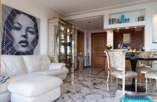 Eze Appartement | Sunny Panoramic Balcony