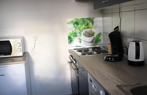 Fasanenhof Copropriété | penthouse ensoleillé, TRÈS bon emplacement, juste avec bus en 6 min., A8