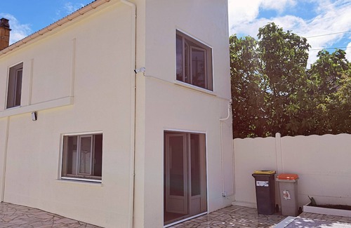 Villemomble Appartement | Sunny Private Studio/Free charging parking N3