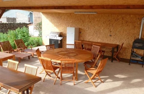 Villafans Lit Et Petit-Déjeuner | Chambre lumineuse avec jardin et Wifi à Villafans