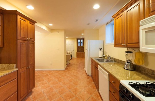 Stanton Park Appartement | Appartement ensoleillé, grand et entièrement meublé avec parking gratuit