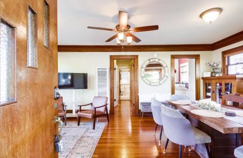 Golden Hill Maison | Sunny San Diego Golden Hill Home! Pet Friendly, near DT, Fully Stocked!