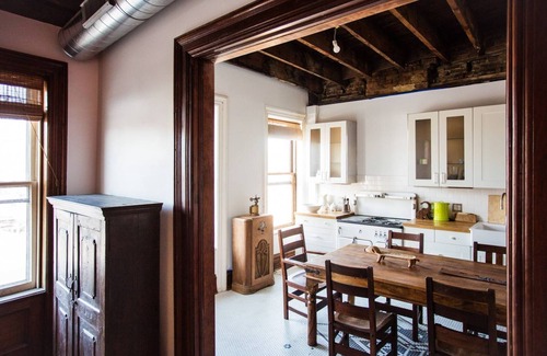 Hudson Appartement | Sunny, Spacious & Central: Bowler