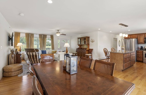 Westbrook Maison | Sunny spot minutes from Portland