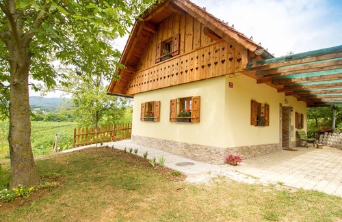Brezice Maison | Sunny Two Bedroom Retreat in Beautiful Bizeljsko - Two Bedroom Country House