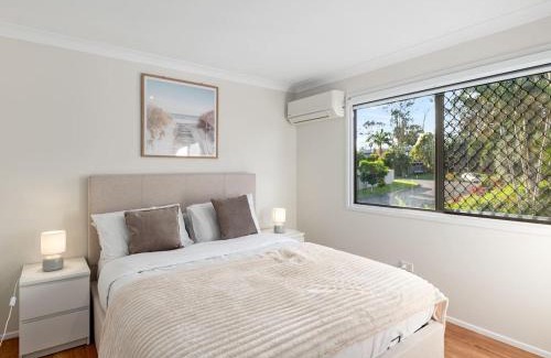 Sunnybank Hills Maison | Sunnybank Hills Retreat 6 Beds Near Market Square