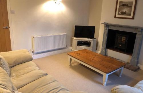 Sleaford Maison | Sunnyside Cottage