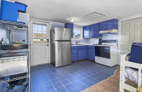 Newbury Maison | Sunnyside