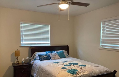 Little Rock Maison | Sunrise Cozy House -Clean , Private ,Peaceful * 5 min from the airport , UAMS