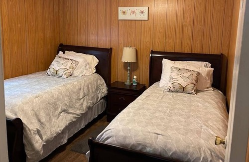 Little Rock Maison | Sunrise Cozy House -Clean , Private ,Peaceful * 5 min from the airport , UAMS