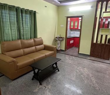 Tirupati Appartement | Sunrise Home Stay