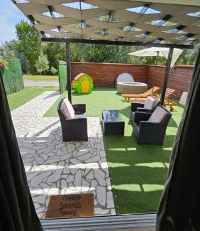 South Backa District Villa | Sunrise Riverside House