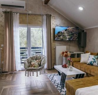 South Backa District Villa | Sunrise Riverside House