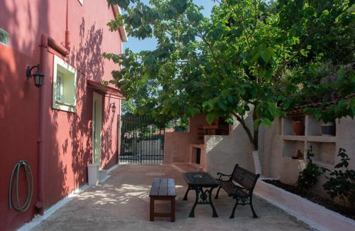 Kalata Maison | Sunrise Sanctuary