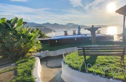 Picinguaba Appartement | Sunrise & Sunset Over Prumirim, puruba Beach, and Porcos Island"