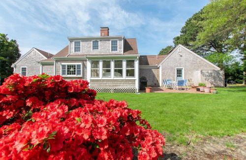 Eastham Maison | Sunroom Mins to Beaches Views of Marsh